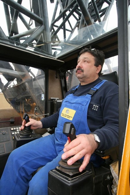 Routinierter Profi: Martin Michlak muss f�r diesen Job viel Fingerspitzengef�hl beweisen.
