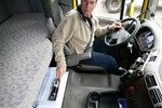 Komfortables Ambiente: Eine wohnliche Atmosph�re findet der Fahrer im neu gestalteten Innenraum des DAF CF vor.   