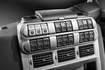 Hier wird geschaltet: Die Wahlschalter f�r das Eurotronic-Getriebe befinden sich in der Konsole. 