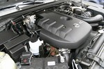 Kraftvolles Aggregat: Der 2,5-Liter Turbodiesel leistet 126 kW/171 PS bei 4.000/min und setzt ein maximales Drehmoment von 403 Nm frei. Kraftvolles Aggregat: Der 2,5-Liter Turbodiesel leistet 126 kW/171 PS bei 4.000/min und setzt ein maximales Drehmoment von 403 Nm frei.