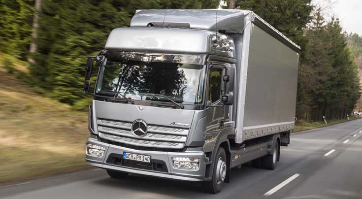 Der neue Atego kommt mit vielen arbeitserleichternden Features daher. Foto: Daimler Der neue Atego kommt mit vielen arbeitserleichternden Features daher. Foto: Daimler