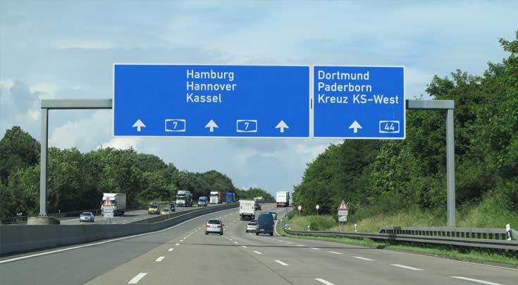 Das EU-Parlament hat den Weg zu einer neuen Generation von Fahrtenschreibern freigemacht. Das EU-Parlament hat den Weg zu einer neuen Generation von Fahrtenschreibern freigemacht.