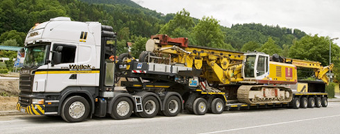 Die Schwerlast-Kombination macht’s: Mit abgestimmten Zug- oder auch Schubausführungen lassen sich heute Lasten bis in den fünfstelligen Tonnagebereich bewegen. Die Schwerlast-Kombination macht’s: Mit abgestimmten Zug- oder auch Schubausführungen lassen sich heute Lasten bis in den fünfstelligen Tonnagebereich bewegen.
