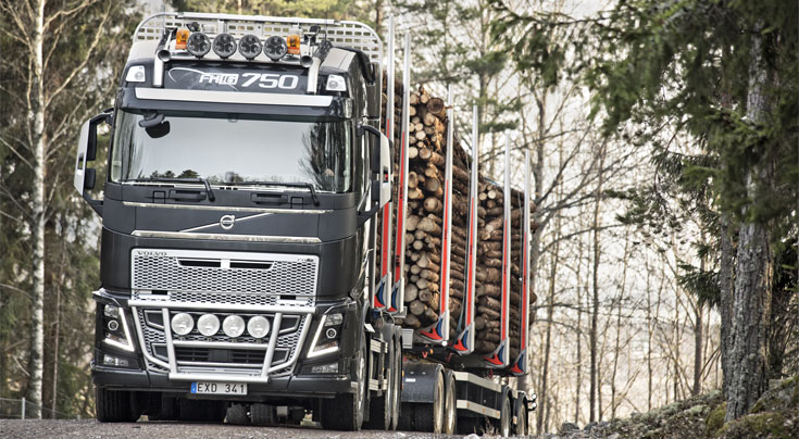Souveräne Motorisierung: Mit seinen 750 PS ist der Volvo FH16 der stärkste Serien-Lkw. Foto: Volvo Trucks Souveräne Motorisierung: Mit seinen 750 PS ist der Volvo FH16 der stärkste Serien-Lkw. Foto: Volvo Trucks