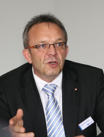 Bringfried Belter, Deutsche Bahn AG erl�uterte den Masterplan Schiene 