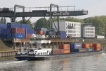 Ihre Ladung bezieht die Binnenschifffahrt immer h�ufiger aus dem Internet