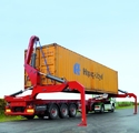 Mobiler Umschlag: F�r die flexible Container-Zustellung steht das Container-Umschlag-System von Combilift zur Verf�gung