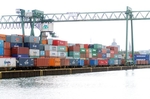 Gl�ckauf zu Wasser: Der Dortmunder Hafen freut sich �ber ein Umschlagsplus von �ber sieben Prozent