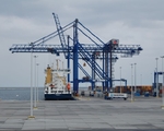 Maersk macht�s m�glich: Bereits Ende des vergangenen Jahres erreichte das Tiefwasser Container-Terminal in Danzig erstmals einen Jahresumschlag von 100.000 TEU