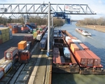  Palette erweitert: Im Hafen Braunschweig werden jetzt auch Containerlagerungen sowie Stuffing und Reparaturen angeboten
