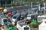 Alles so sch�n bunt in Berlin: Schon zur InnoTrans 2006 bot das Messegel�nde ein facettenreiches Ausstellungsprogramm