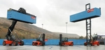 Vorpremiere der �schweren Jungs�: Die neuen Ger�te f�rs Schwerlast- und Containerhandling stellte Linde Mitte M�rz erstmals der Presse vor