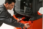 Flexibler Lade-Schluss: Die Onboard-Ladetechnik erm�glicht flexibles Laden von Elektrostaplern