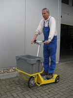 Schneller Roller f�r kleine Teile: Der Colly 1 von TTL
