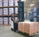 Neues Design f�r mehr Produktivit�t: Der ESR 5000 ist bereits beim Logistikdienstleister DSV erfolgreich im Betrieb
