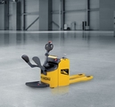 Neu am Markt: Hyundai hat seine Produktpalette um insgesamt 21 Lagertechnik-Ger�te erweitert.