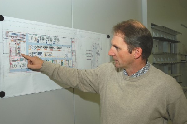 Stephan Fahrenkamp: "F�r einen reibungslosen Workflow in der Halle greifen viele Komponenten ineinander. Perfekt funktionierende Tore sind unerl�sslich."