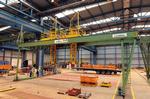Siempelkamp Krantechnik erweitert ihre Fertigungsfläche von 1800 um 1.000 m² und schafft zusätzliche 300 m² Lagerräumlichkeiten. Bildquelle: Siempelkamp Krantechnik GmbH Siempelkamp Krantechnik erweitert ihre Fertigungsfläche von 1800 um 1.000 m² und schafft zusätzliche 300 m² Lagerräumlichkeiten. Bildquelle: Siempelkamp Krantechnik GmbH