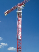 Setzt auf bew�hrte Mastsysteme: Das Unternehmen Kammerlander verwendet bei den eigenen Kranen bereits im Markt befindliche Turmkonzepte