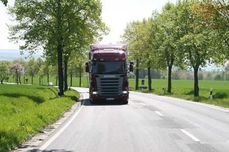 Sauber auf Tour: Der Scania R 480 EGR erreicht Euro 5 auch ohne SCR-Technologie.