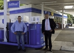 Premiere: Die erste �ffentliche Zapfs�ule f�r AdBlue steht in K�ln