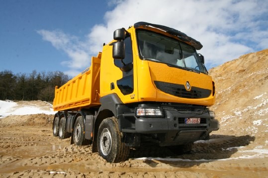 Gelungenes Design: Der Kerax von Renault Trucks strahl Kraft und Solidit�t aus